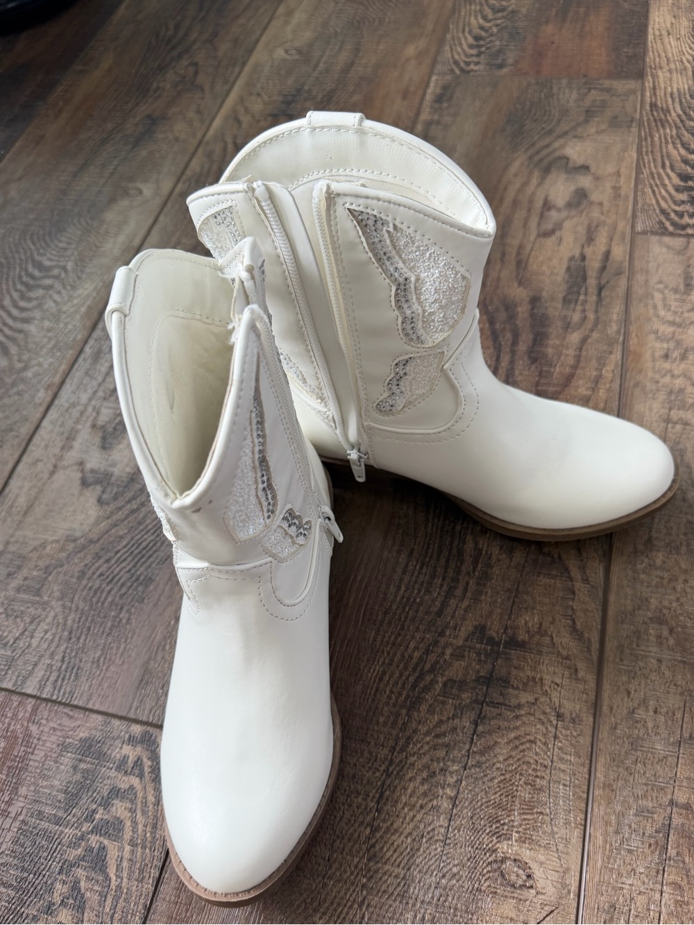 Steve Madden Girls' size 2 - Ankle Cowboy Boots